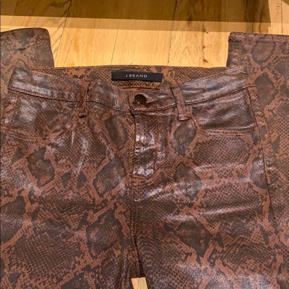 J brand skinny jean - Picture 3 of 3